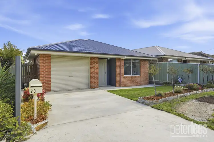 93 Alanvale Road