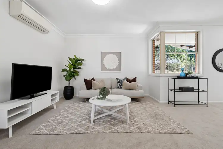 2/2 Premier Street