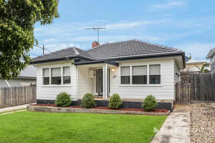 15 Helena Street