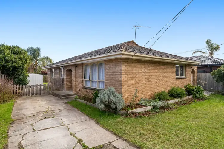 59 Silvertop Crescent