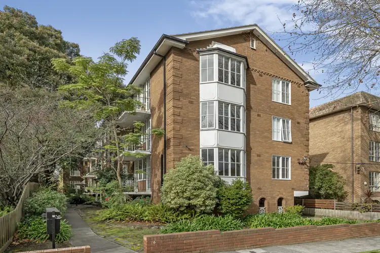 1/6 Rockley Road