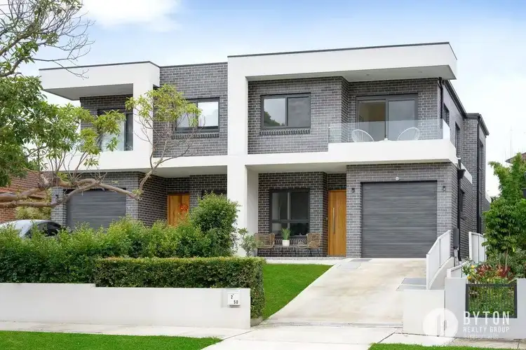 2/50 Noble Avenue