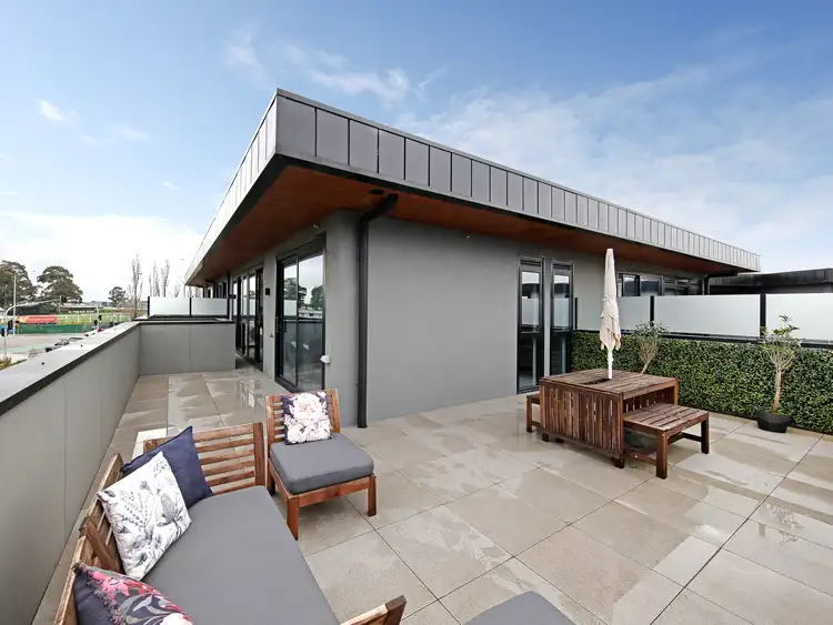 202/28 Watson Grove