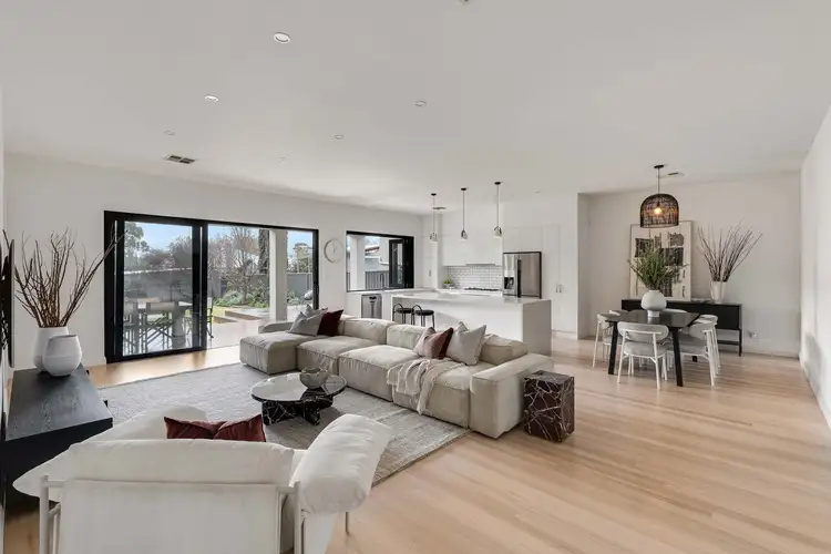 49A Tutt Avenue