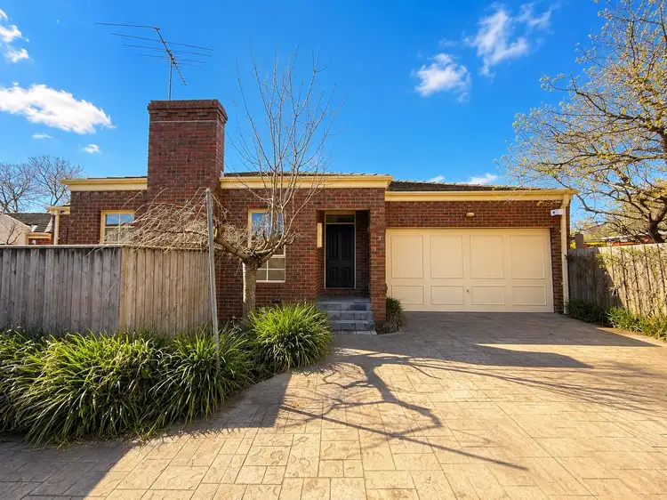 3/4 Glencairn Avenue