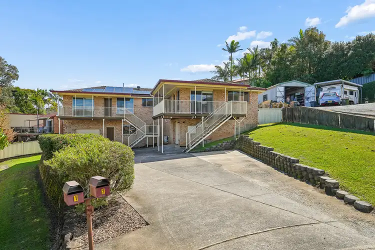 1/1 Logwood Place