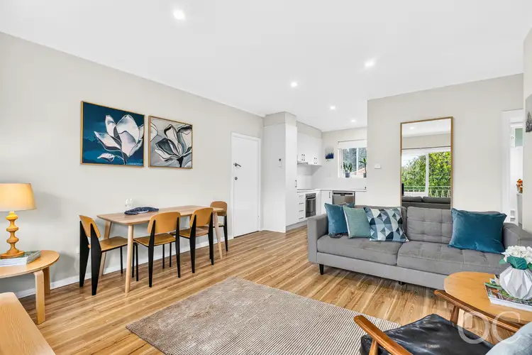 4/2 Newman Street