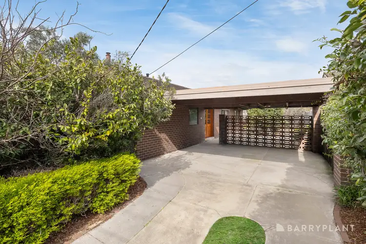 48 Albany Crescent