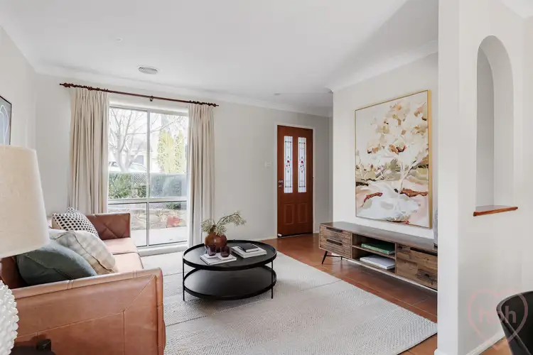 6 Burraly Court
