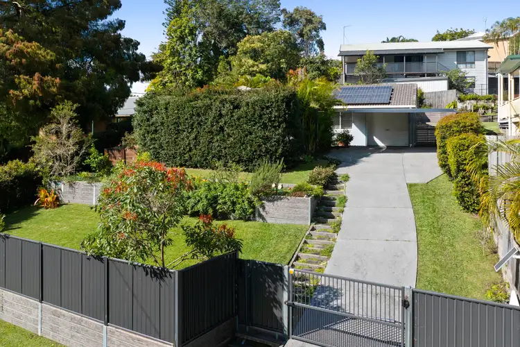 10 Martins Drive