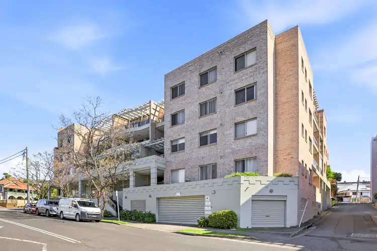 15/99-101 Anzac Avenue