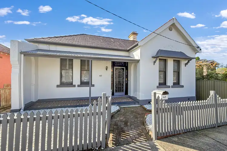 47 Nicholson Street
