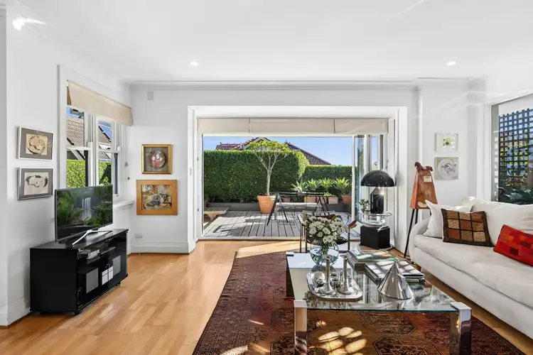 17/37 Milson Road