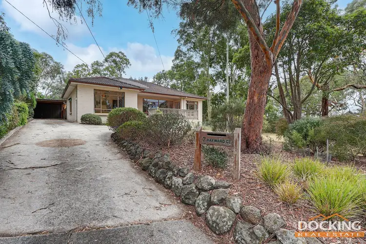 7 Hayward Court