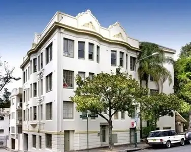 25/16 Ward Avenue