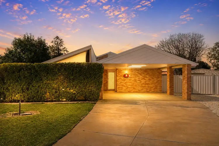 4 Coonawarra Close