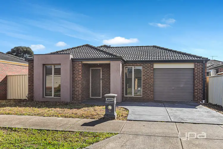 14 Bruce Street