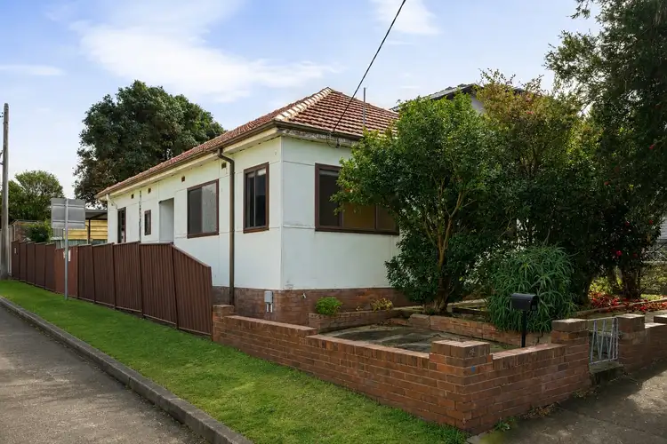 17 Booth Street
