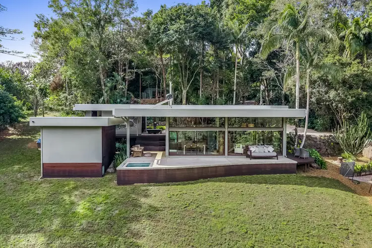 2/174 Mafeking Road