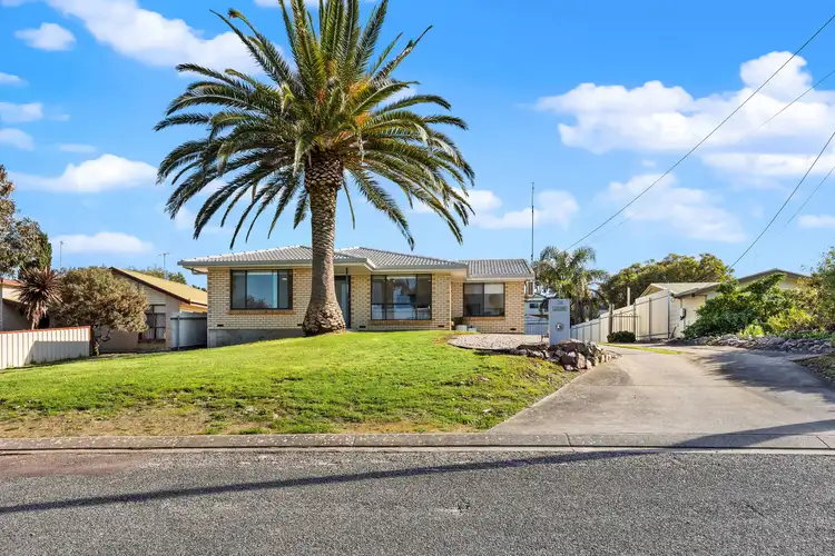 24 Wandana Avenue