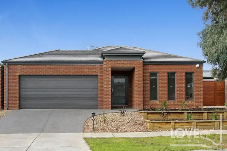 4 Birkdale Road, Doreen VIC 3754
