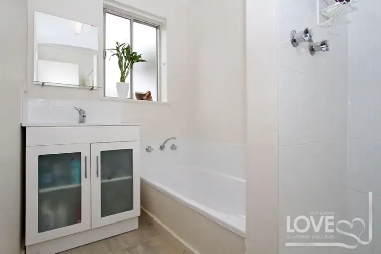 Fifth view of Homely apartment listing, 14/400 Murray Road, Preston VIC 3072