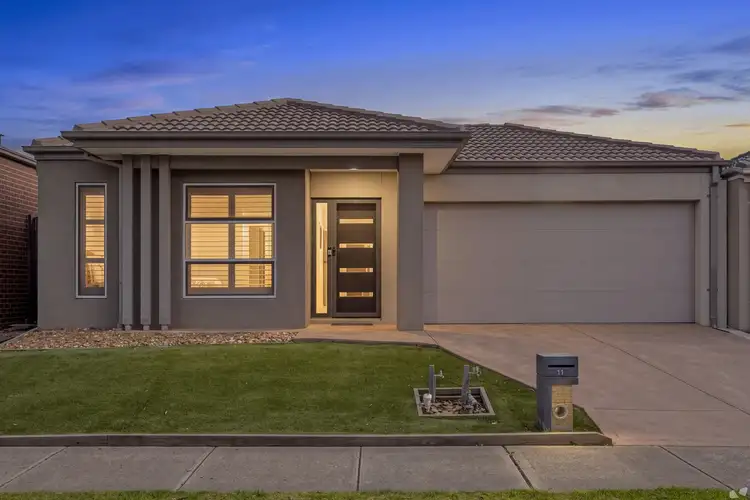 11 Bennerson Street