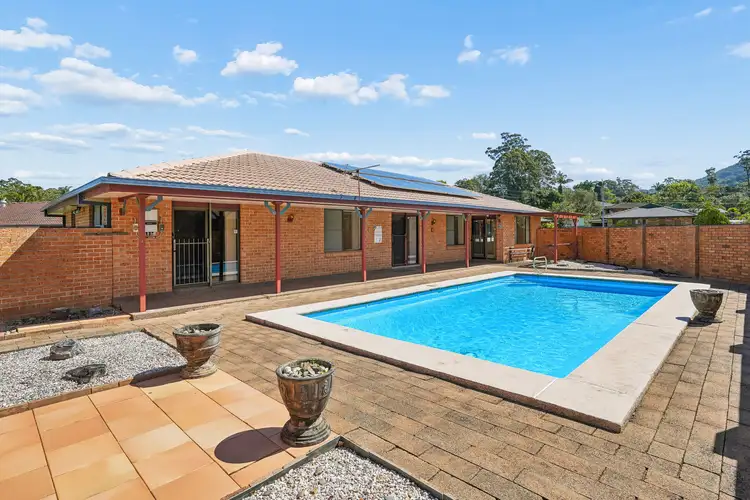 15 Evans Drive
