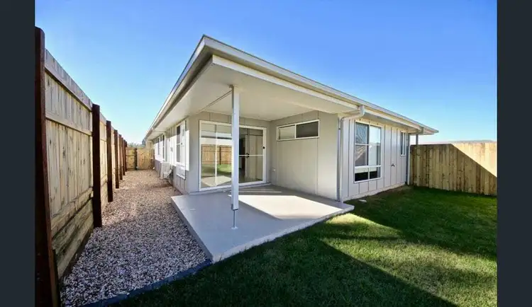1/20 Loghopper Court