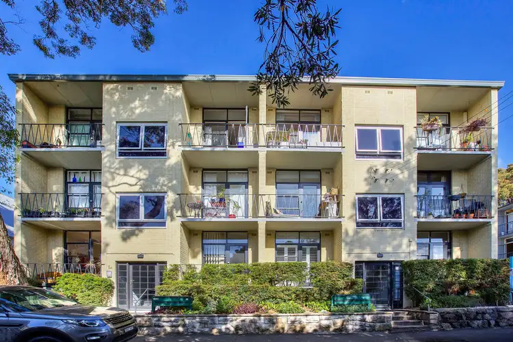 6/1a Thomas Street