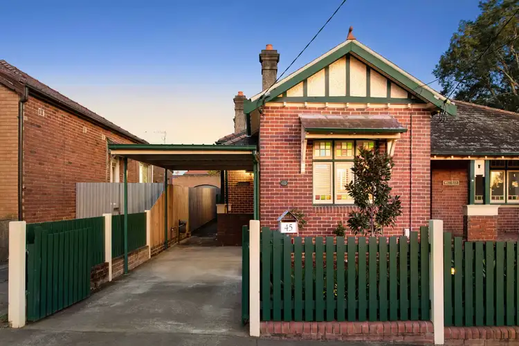 45 Rawson Street