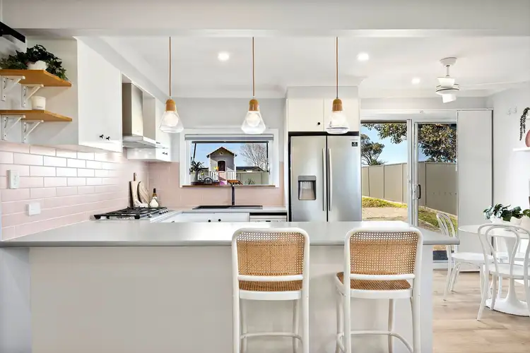 6 Elouera Street