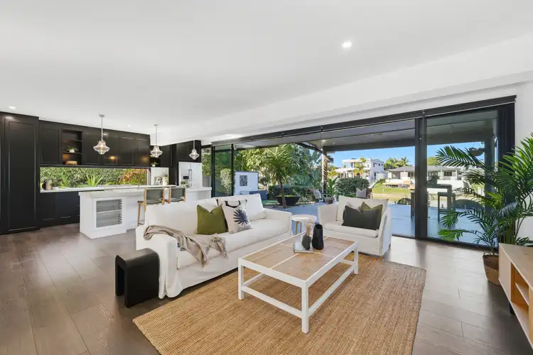 11 Caithness Court