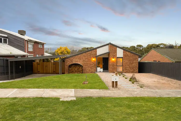 10 Aldridge Drive