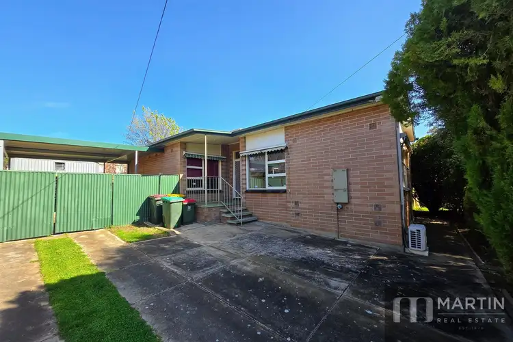 14 Alvis Crescent