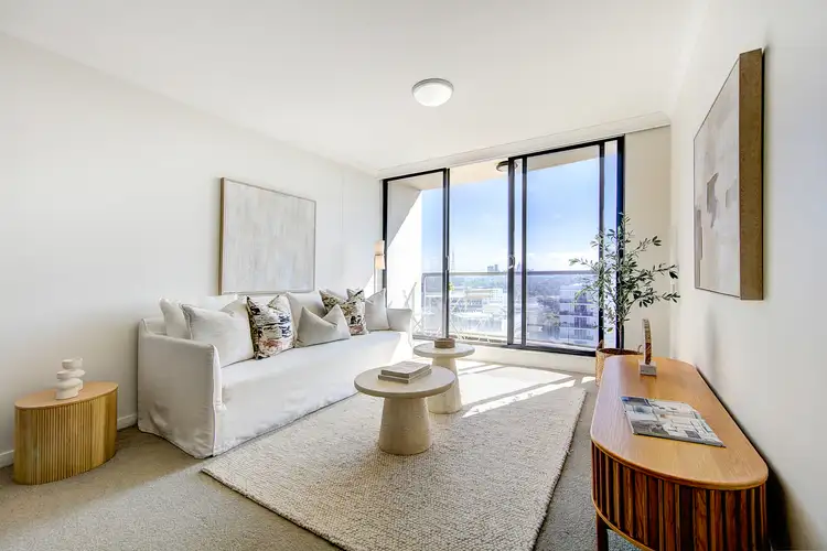 1904/3 Herbert Street