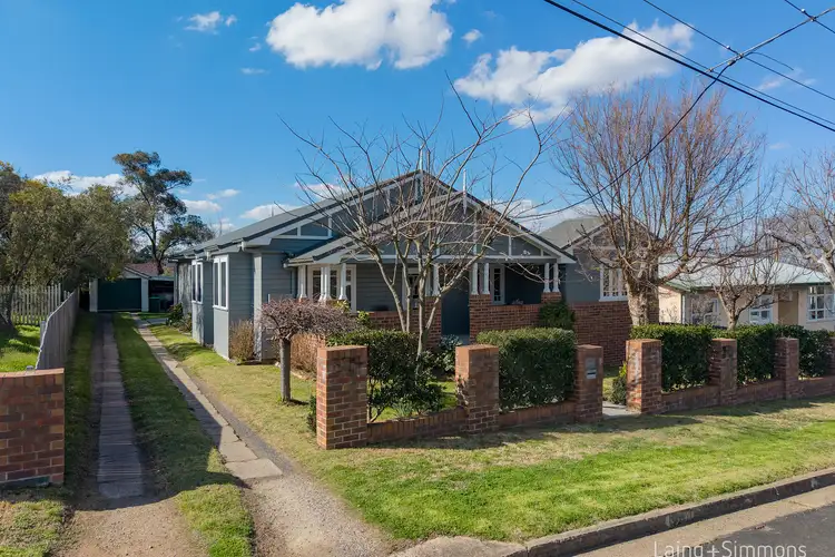 85 Mossman Street