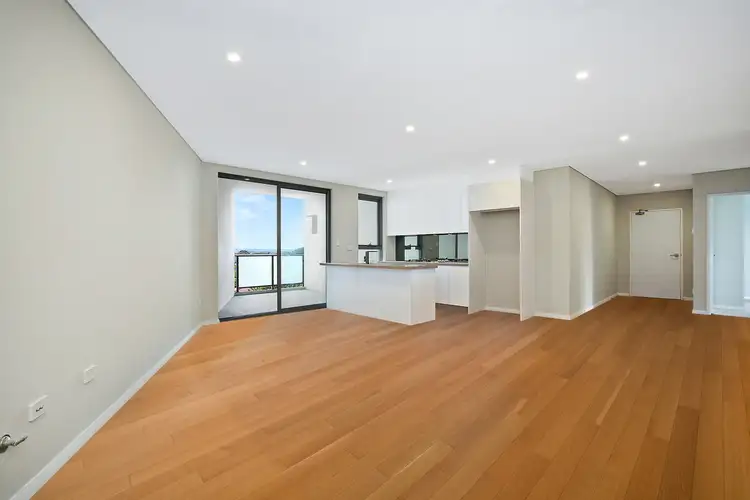 34/50 Loftus Crescent