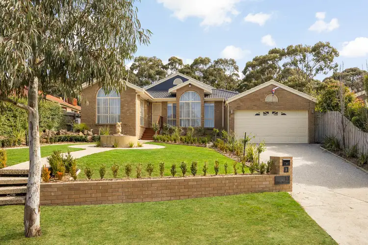 18 Dalkeith Court