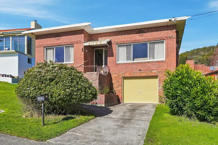 3 McGuinness Crescent
