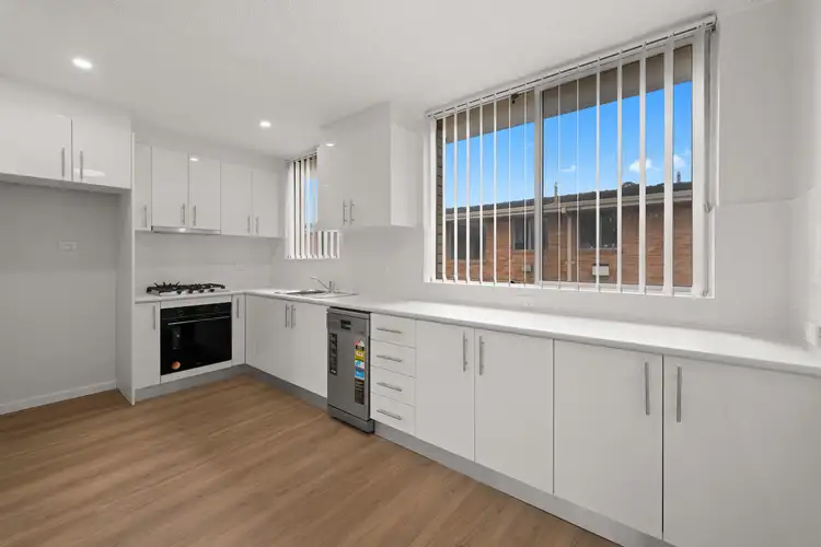 12/38C Ewart Street