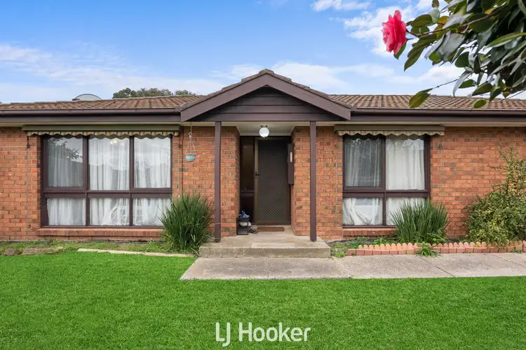 2/21 Kerrison Drive