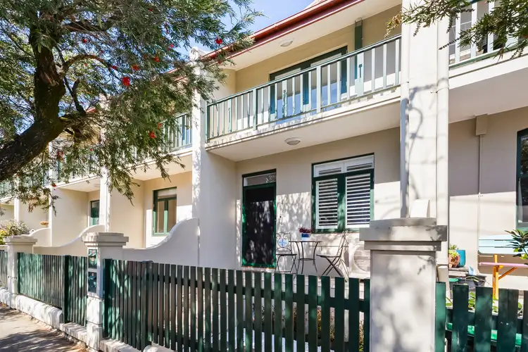 14 Jarrett Street