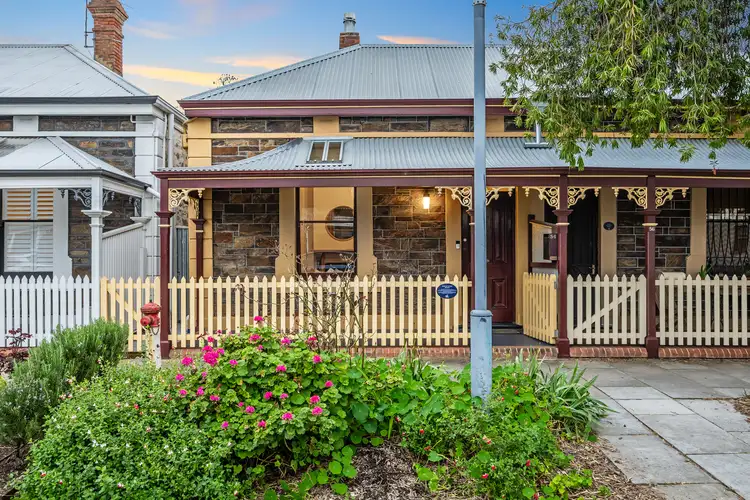 54 McLaren Street