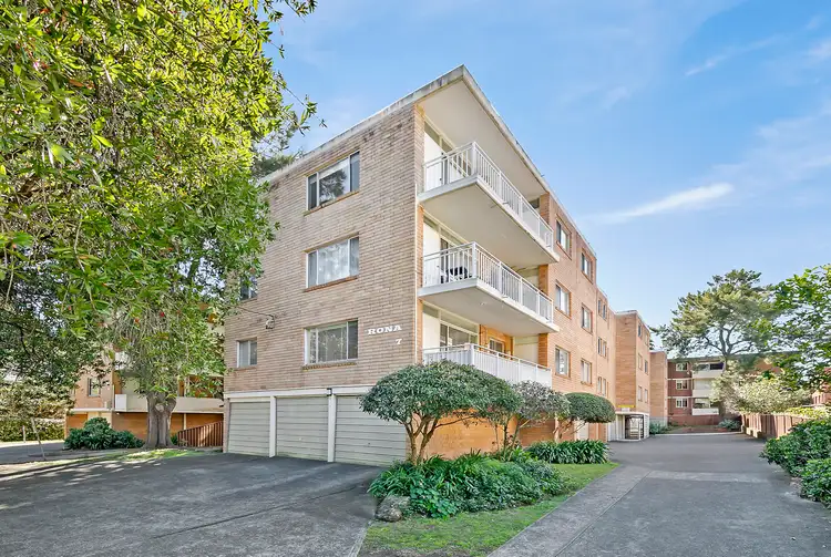 13/7 Meadow Crescent