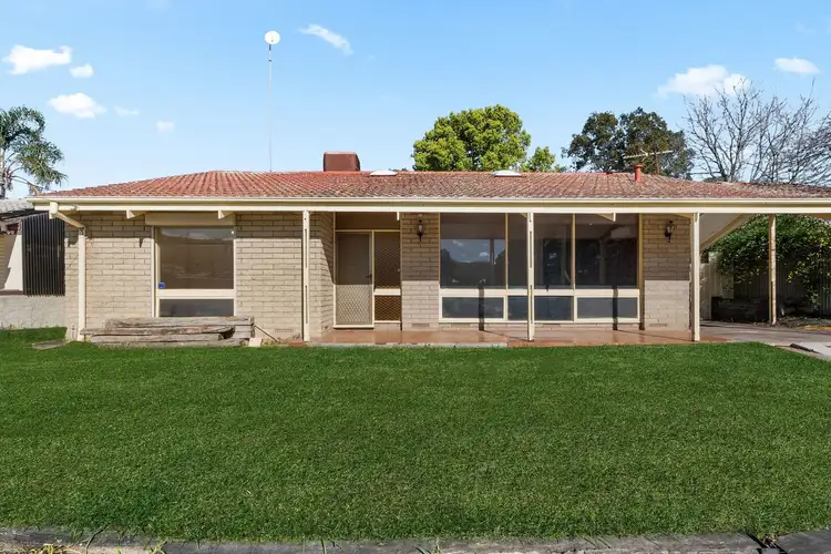2 Clare Avenue