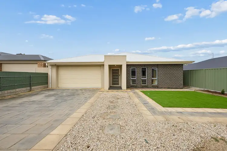 10 Trevor Street