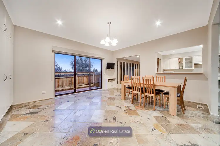 Fifth view of Homely house listing, 5 Glasgow Court, Endeavour Hills VIC 3802