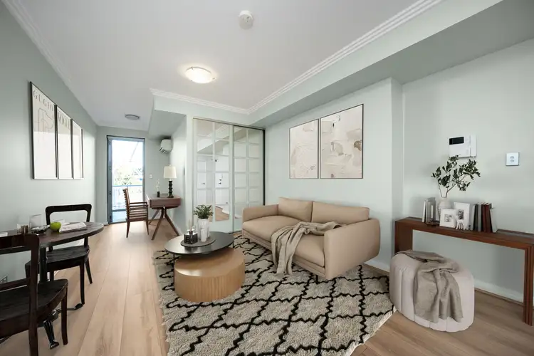Q404/81-86 Courallie Avenue