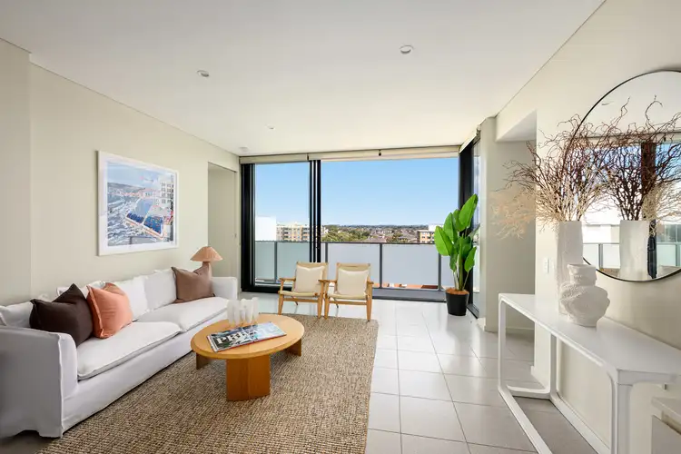 806/8 Princess Street